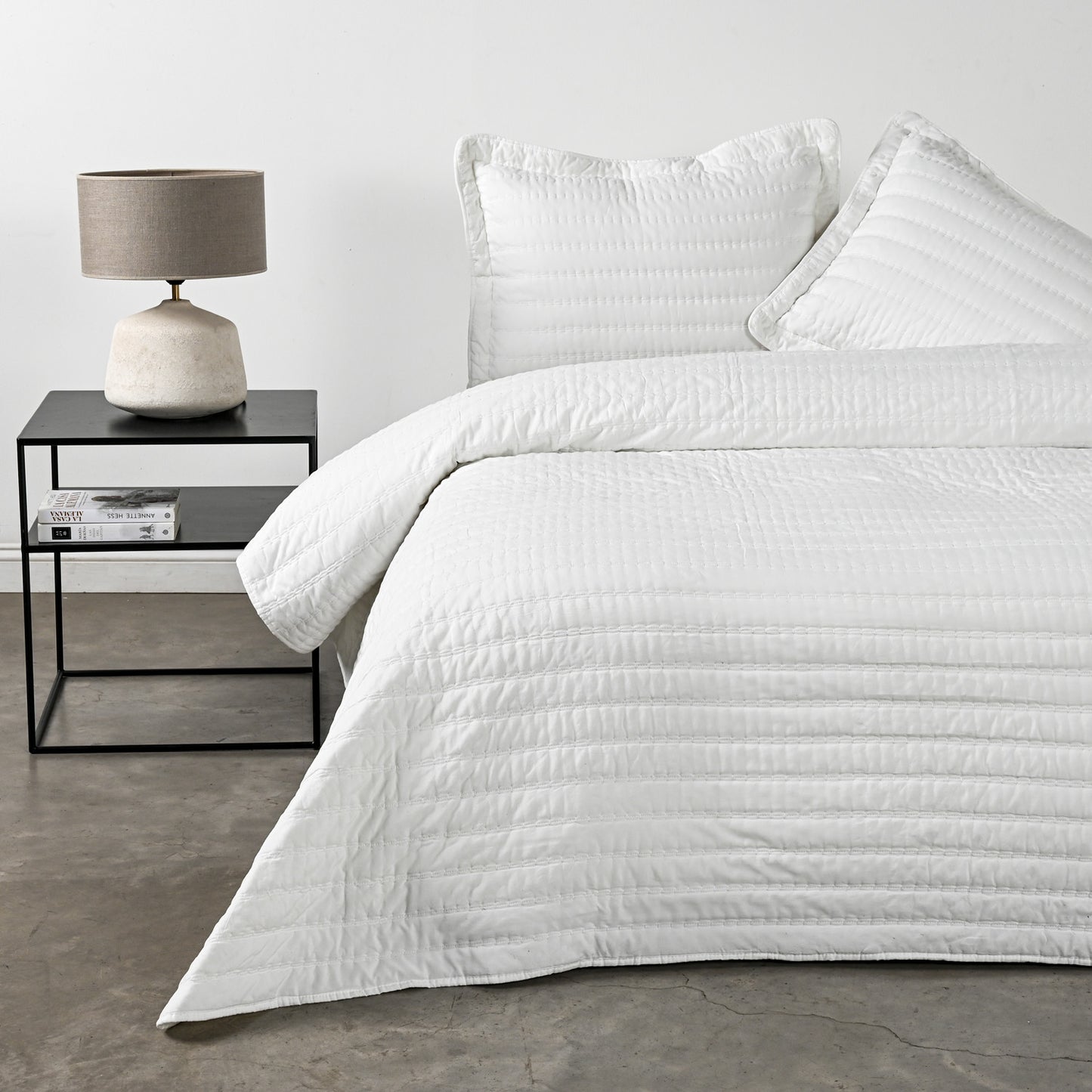 Cubrecama De Verano Quilt King + 2 fundas Stonewash Blanco Cannon